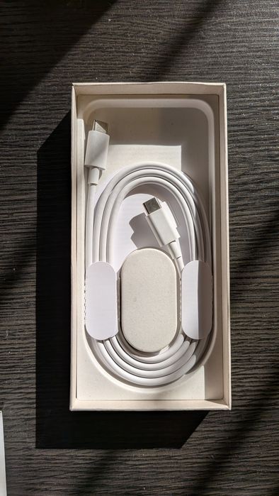 Vând Google Pixel 9