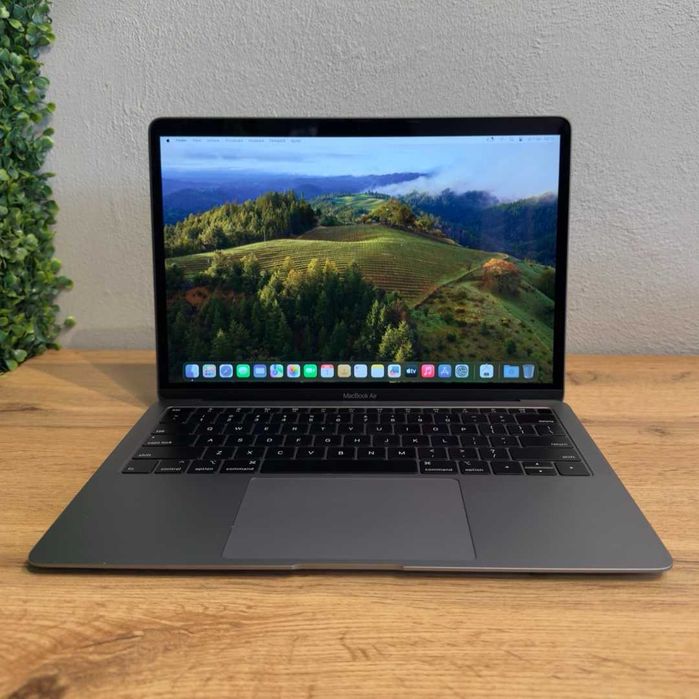 MacBook Air 13 2018 Intel Core i5 SSD 128GB RAM 16GB Space Gray - GARANTIE 12 LUNI | TrueGSM