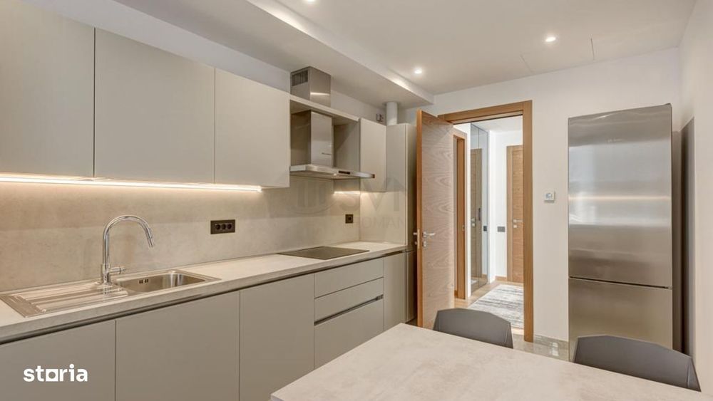 Apartament 4 camere Zona Primaverii