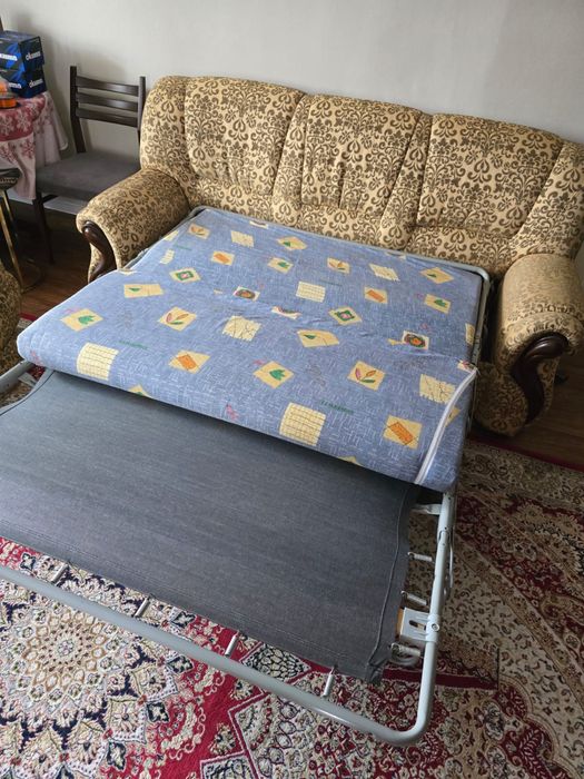 Диван и кресло в отличном состоянии