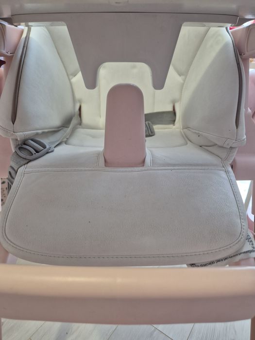 Стол за хранене Peg Perego + подаръци