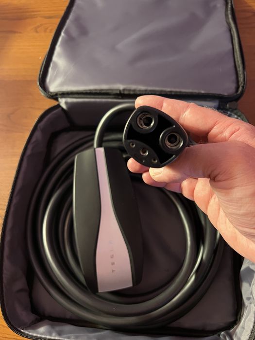 Зарядка Тесла для машин из Америки