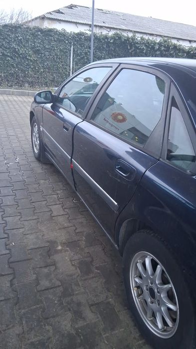 Volvo S80 2.5 tdi 140 Cp an 2000 pentru dezmembrari