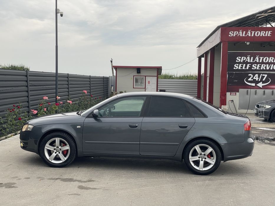 Audi A4 B7.