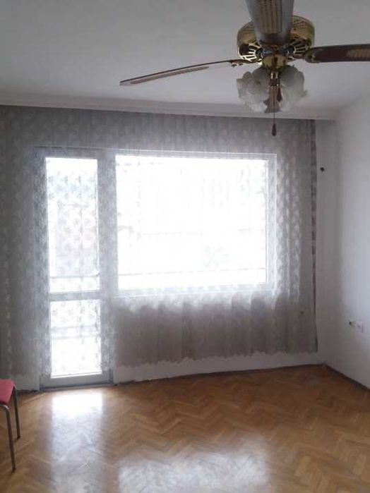 Дава се под наем Четиристаен апартамент в Хасково, Център - 120 кв.м за 278.97 € - Снимка #13