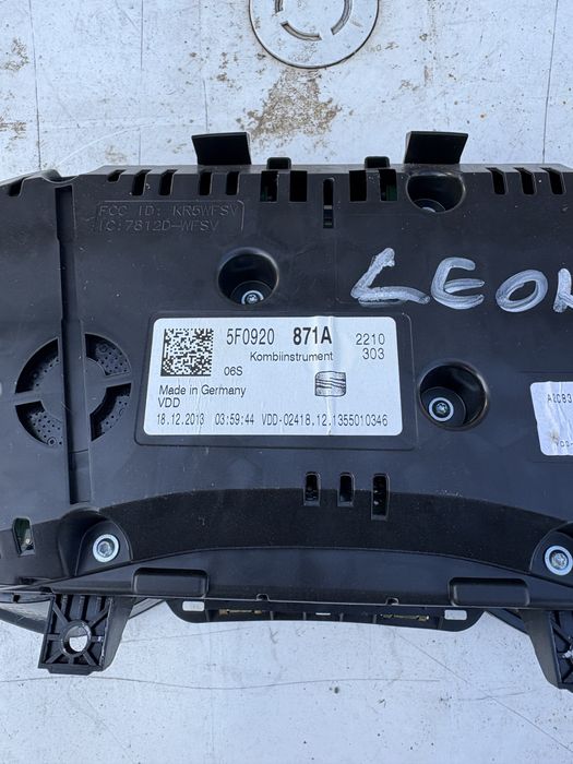 Ceasuri bord Seat Leon 3 5F