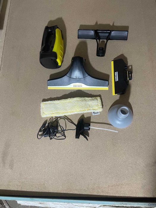 Aspirator geamuri Kärcher WV 2 Black Edition