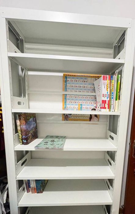 Полки для книг прочные | Mustahkam kitob tokchalari/ книжный шкаф