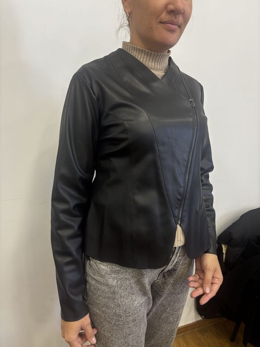 Продам куртку/пиджак кожзам