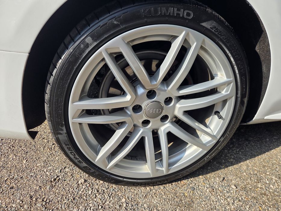 Audi A5 2015г. 2.0куб.
