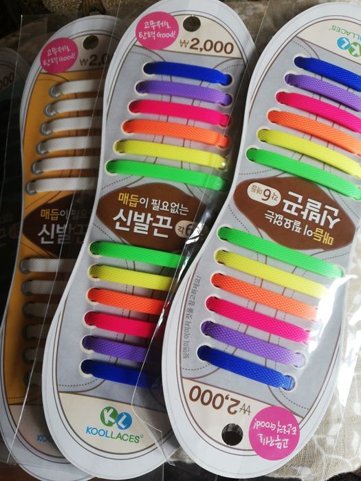 Продаются силиконовые шнурки.