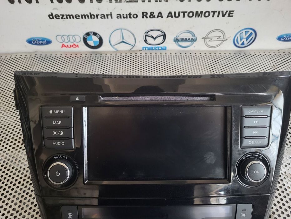 Navigatie Originala Nissan Qashqai J11 An 2014-2015-2016-2017-2018-2019-2020 Volan Stanga Masina Cu 11.000 Km Cod 259157FW5A