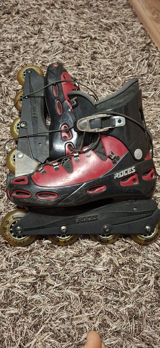 Role  Roces marimea 43