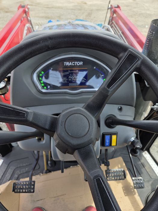 Vând Tractor de 90 Cai putere