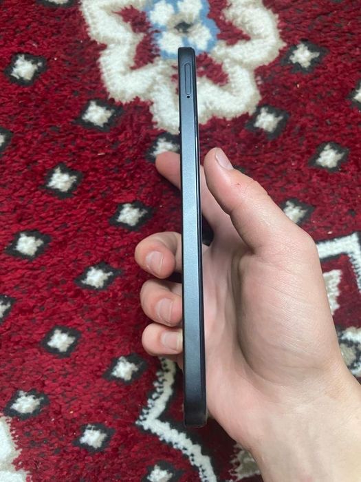 Redmi 12  8/256gb srochno