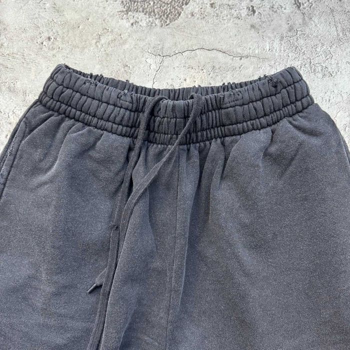Pantaloni scurti Balenciaga Premium - mai multe culori