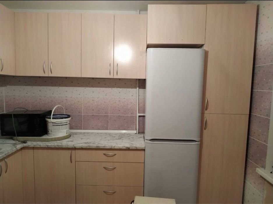 Кухонный гарнитур из дерева