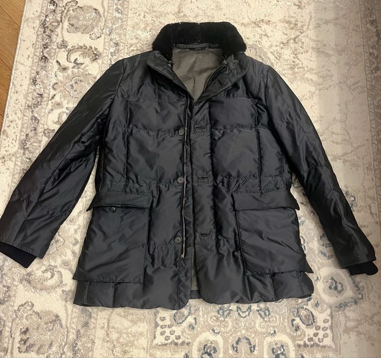 Продам пуховик Brioni