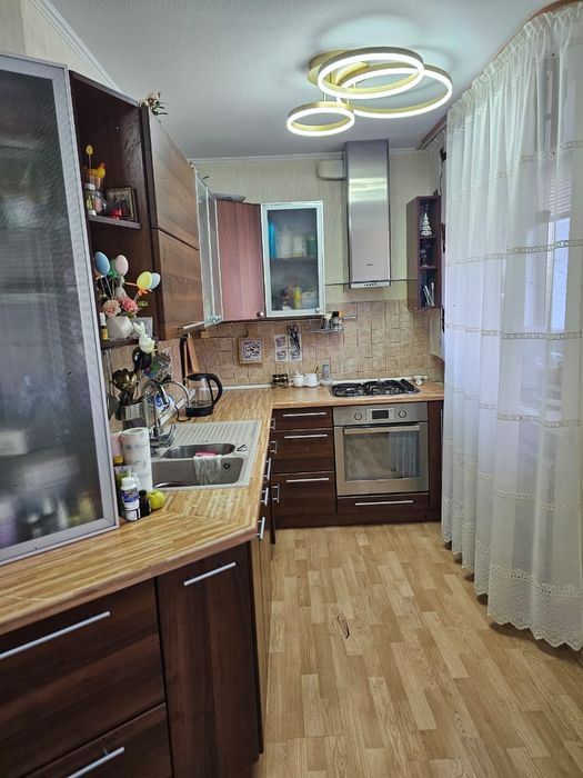 Продам 3 комн квартиру