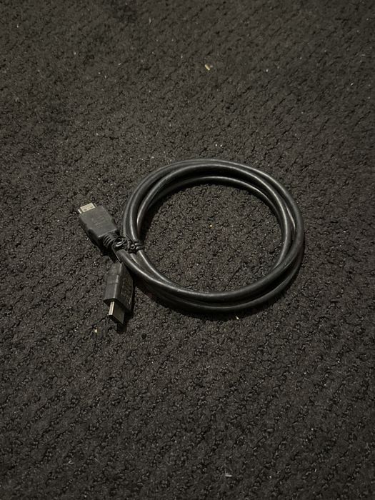 Cablu HDMI nefolosit