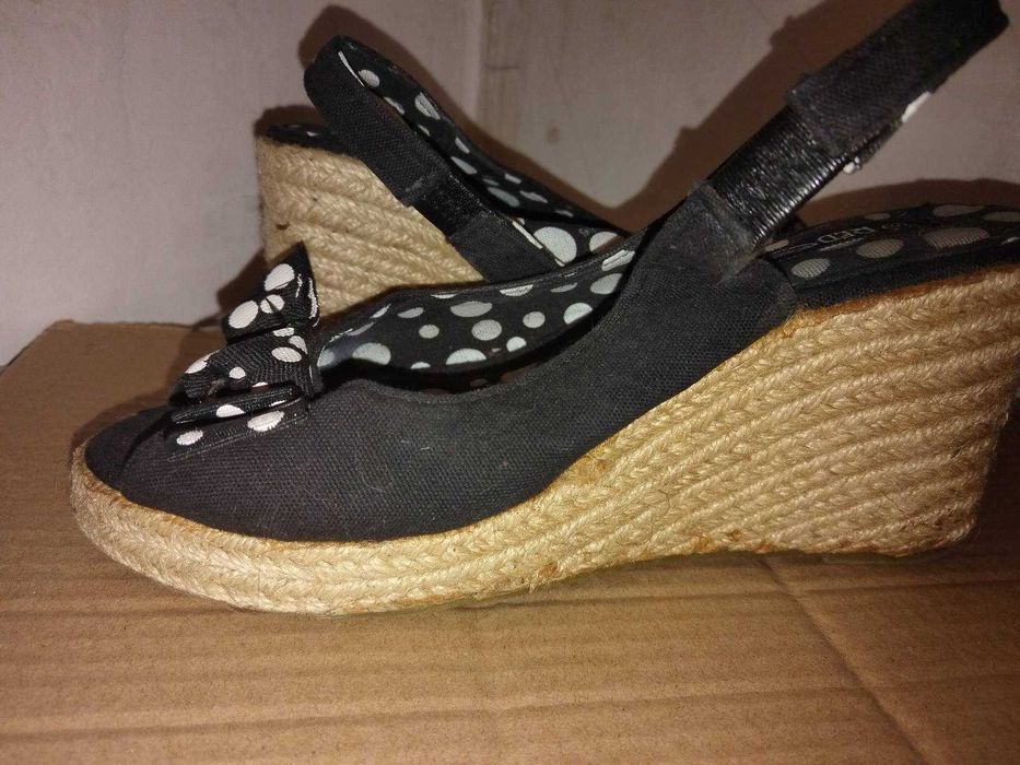 Високи боти с връзки, летмо обувки на платформа