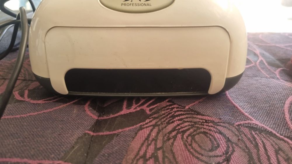 Радио часовник и будилник