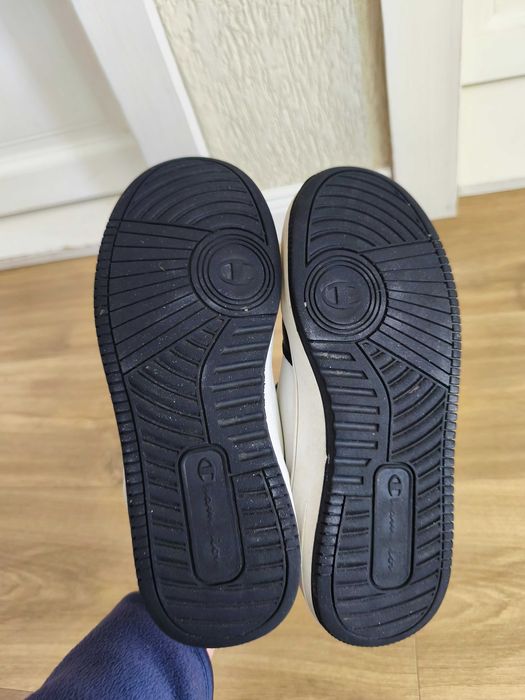 Adidași Champion copii mărimea 39, alb-negru-verde