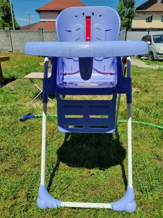 Детский стульчик для кормления