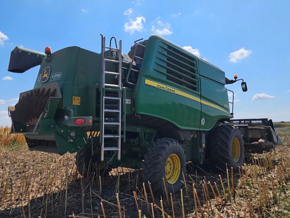 Combină John Deere W540