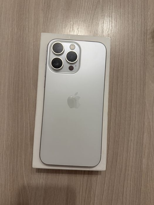 Продается айфон 15 pro max 512gb