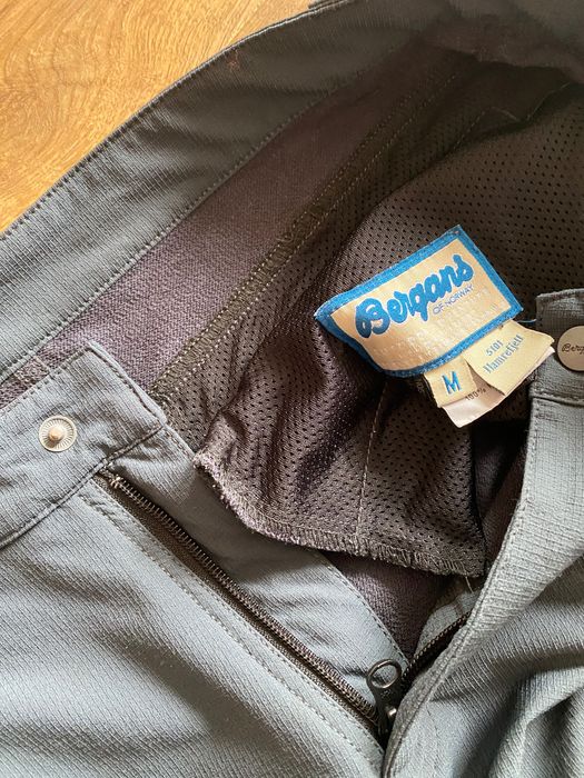 Мъжки туристически софтшел панталон Bergans of Norway