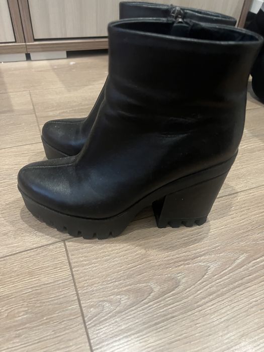 Продам ботинки весна-осень