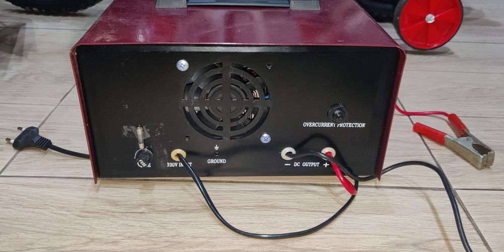 Автохит зарядное устройство HYCK-50A