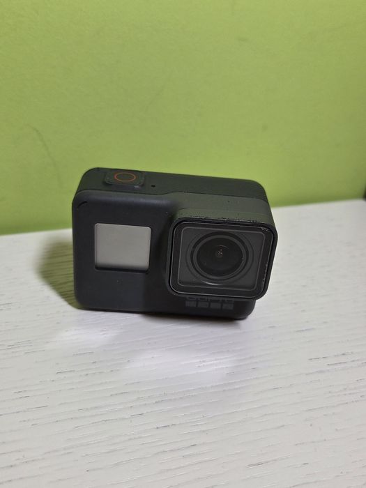 GoPro Hero 5 Black – почти нов, с аксесоари