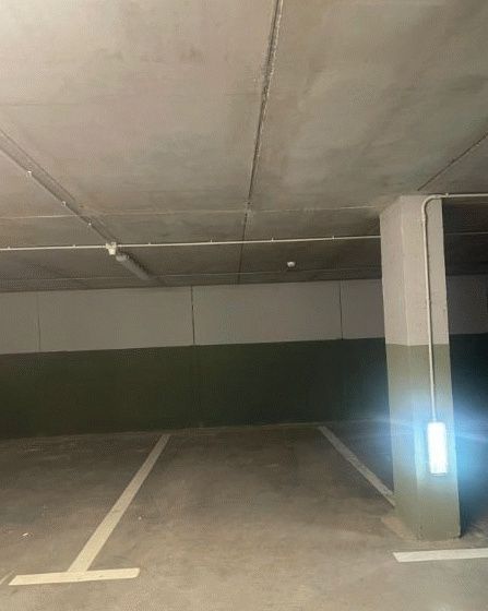 Inchiriez loc de parcare in garaj subteran