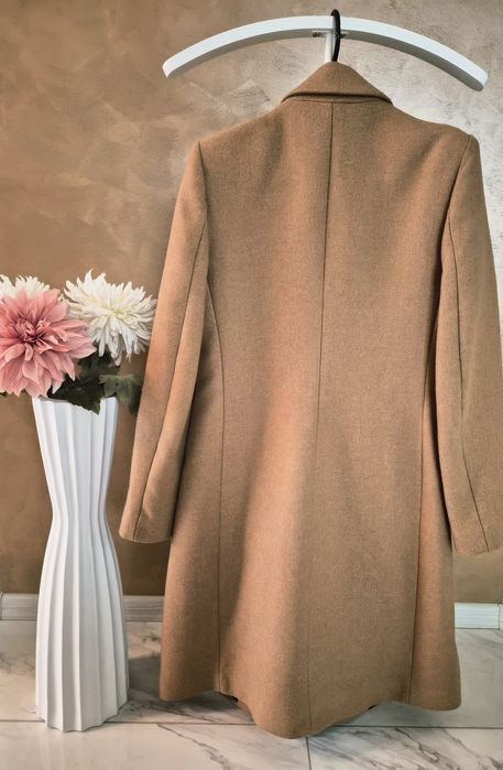 Вълнено палто "ZARA"