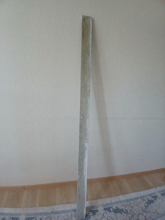 Продается строительный инструмент правило,