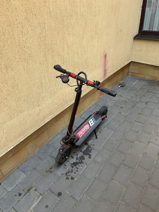 Trotinetă electrică ZERO 8