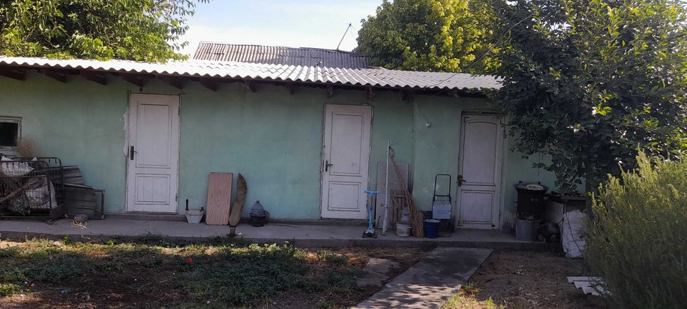 Продаётся  участок с домом