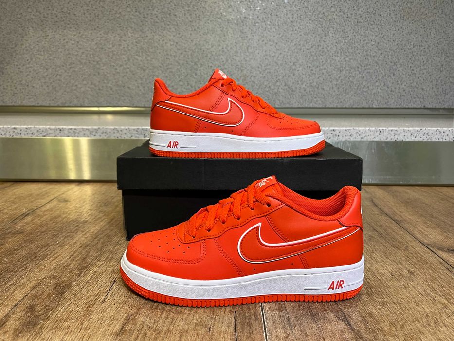 ОРИГИНАЛНИ *** Nike Air Force 1 GS Picant Red/White