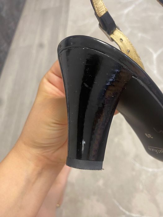 Sandale din piele naturala