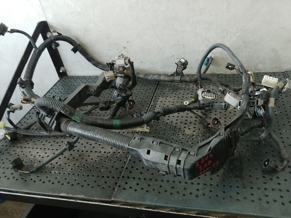 instalatie electrica motor 2.0 b 1az-fe toyota rav-4  3 2008