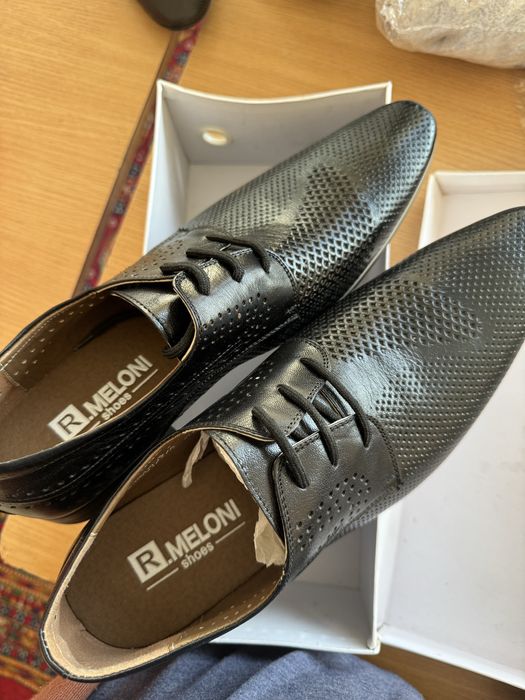 Туфли мужские новые в коробке