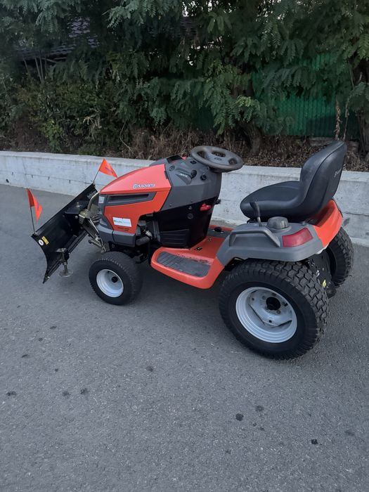 Tractoras gradina deszapezit lama zapada 26 CP