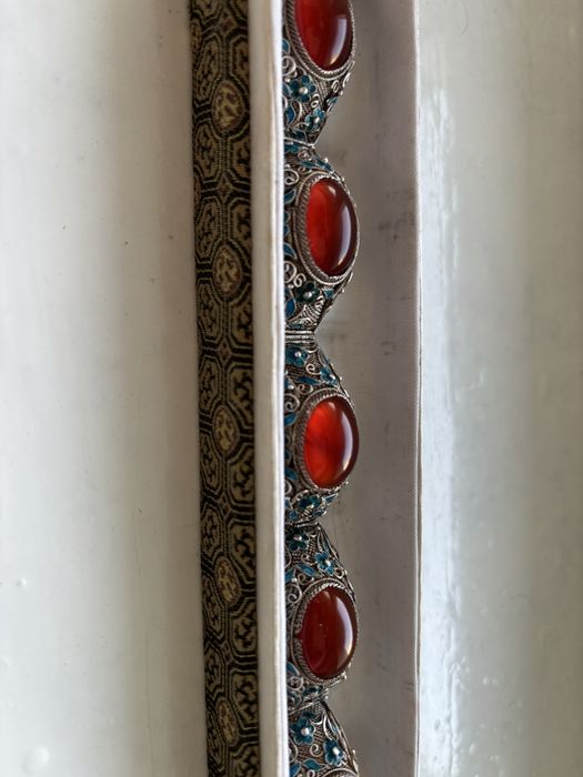 Серебряный винтажный браслет с сердоликом