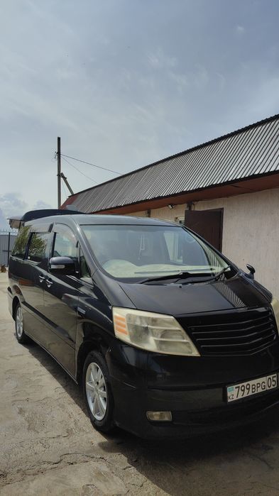 Продам Toyota Alphard 2004 года гибрид