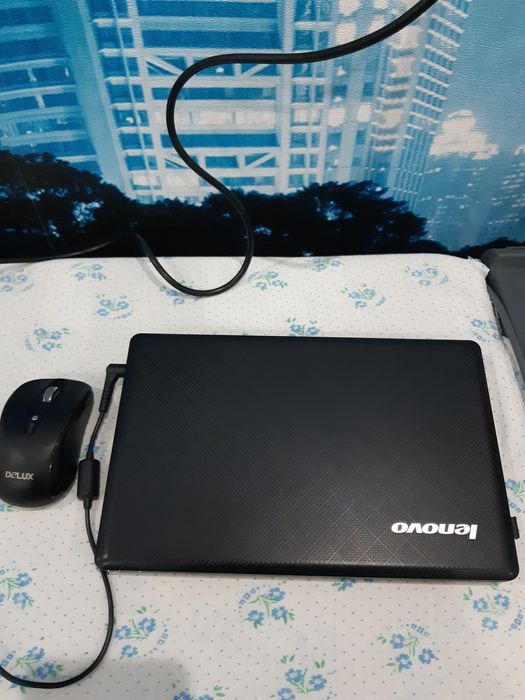 Продается ноутбук,нэтбук