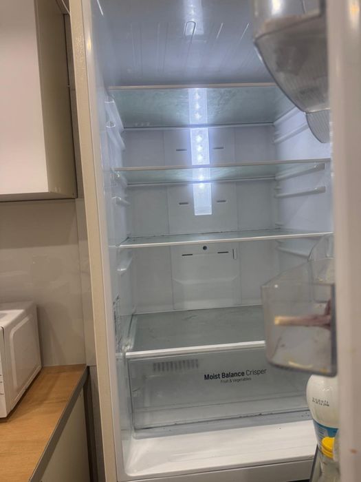 Холодильник в хорошем состоянии