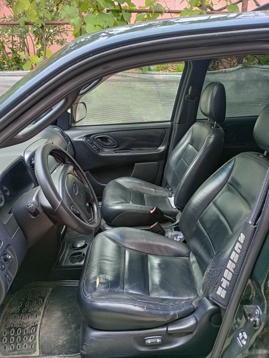 Ford Maverick XLT 2001