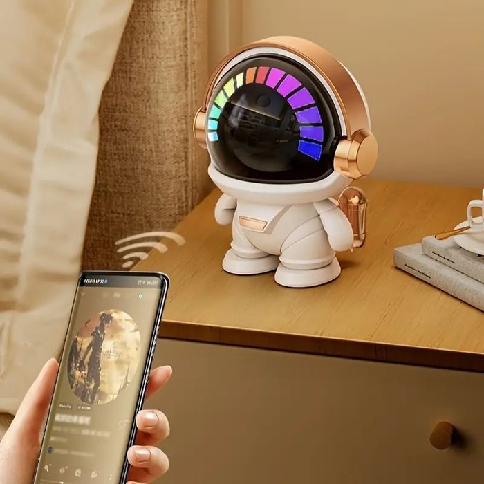 Тонколонка астронавт